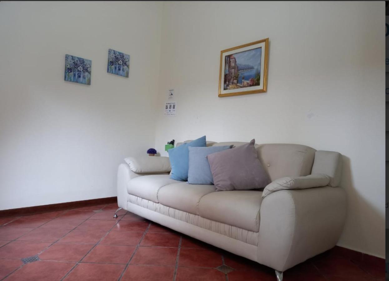 Villa Stahl San Salvador Bagian luar foto
